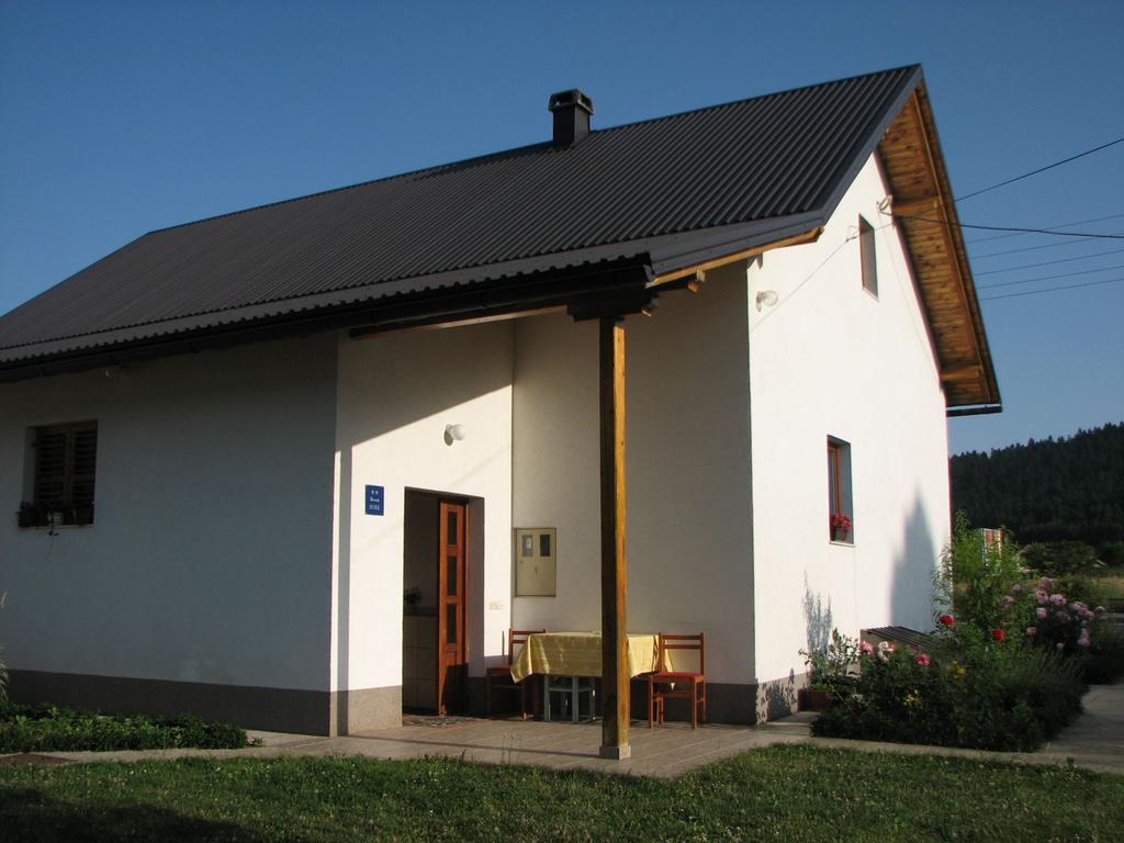 דירות Donji Babin Potok House Nada מראה חיצוני תמונה